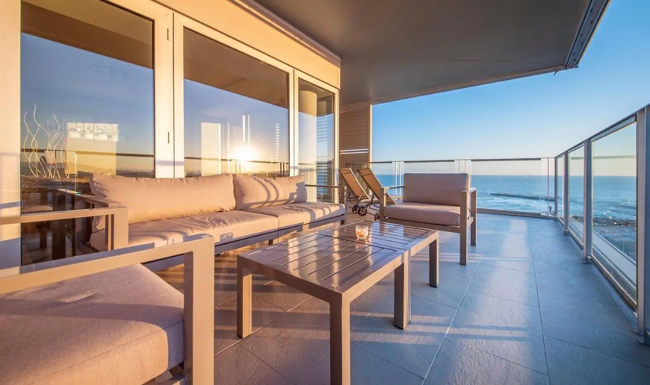 ברצלונה You Stylish Beach Apartments