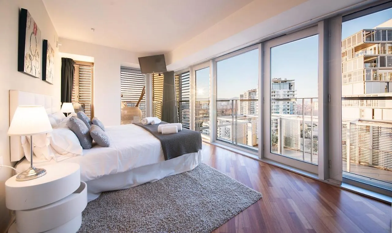 ברצלונה You Stylish Beach Apartments
