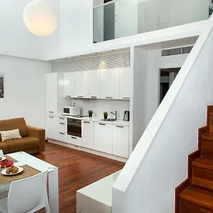 Glasir Apartment