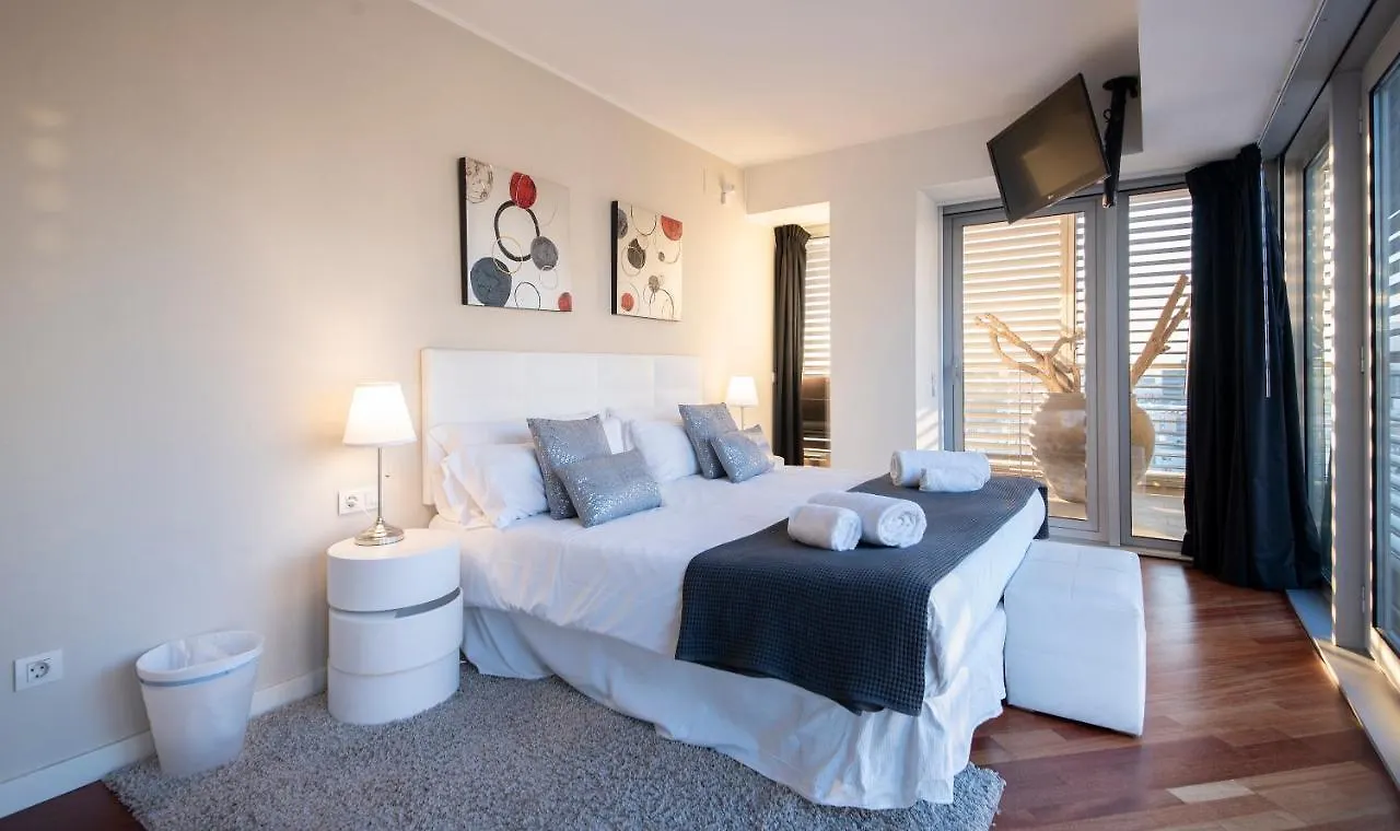 You Stylish Beach Apartments Barcelona