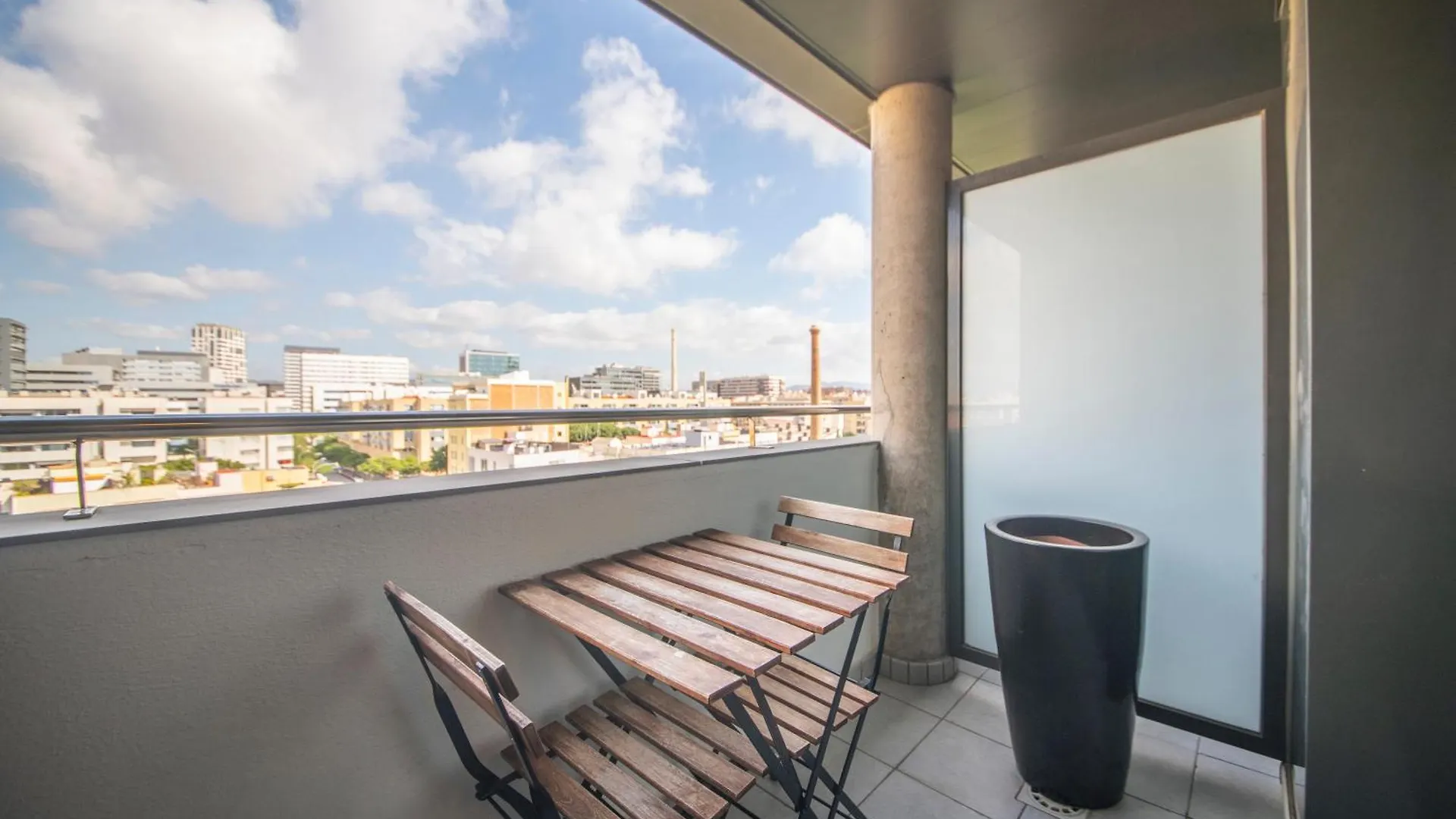 You Stylish Beach Apartments Barcelona