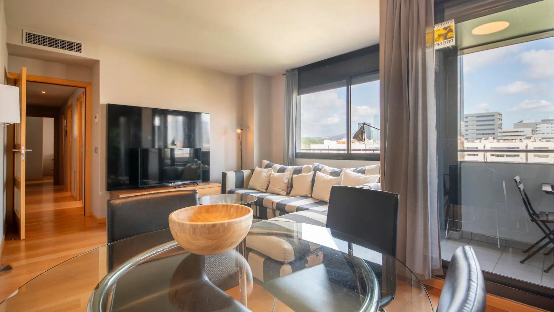 You Stylish Beach Apartments Barcelona