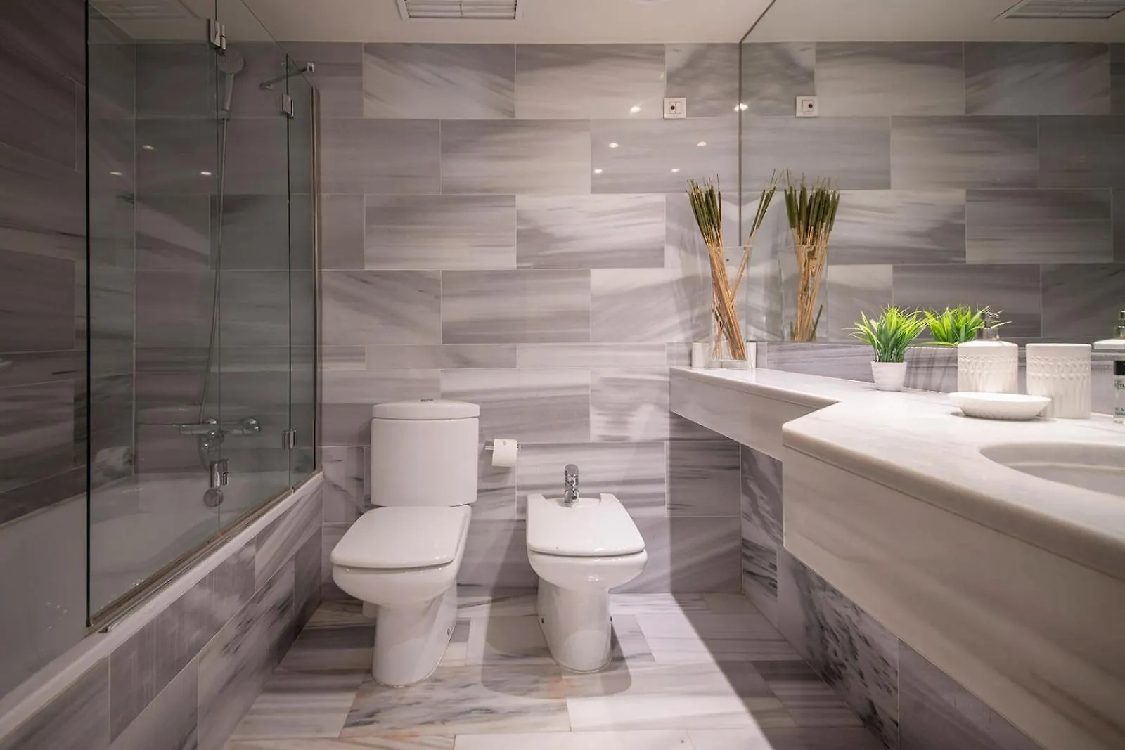 You Stylish Beach Apartments Barcelona Spain