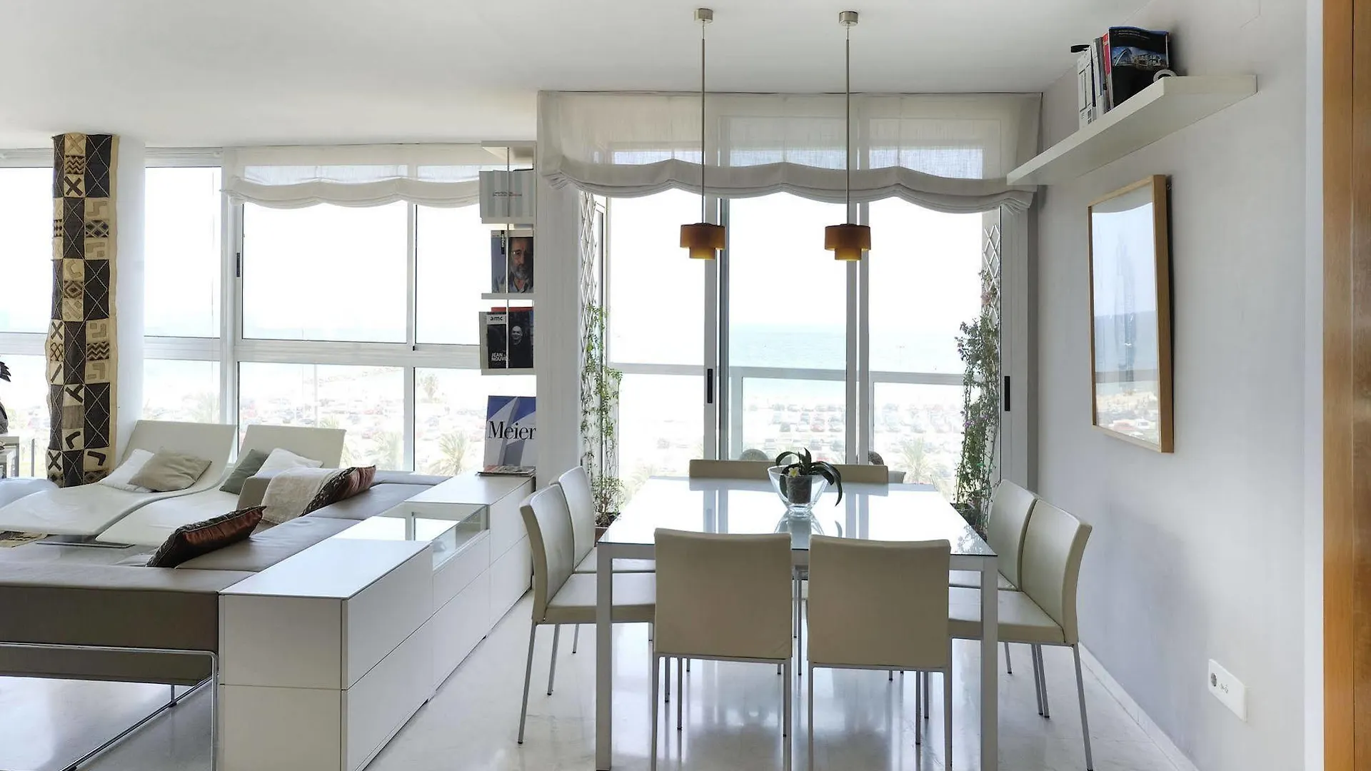 You Stylish Beach Apartments Barcelona