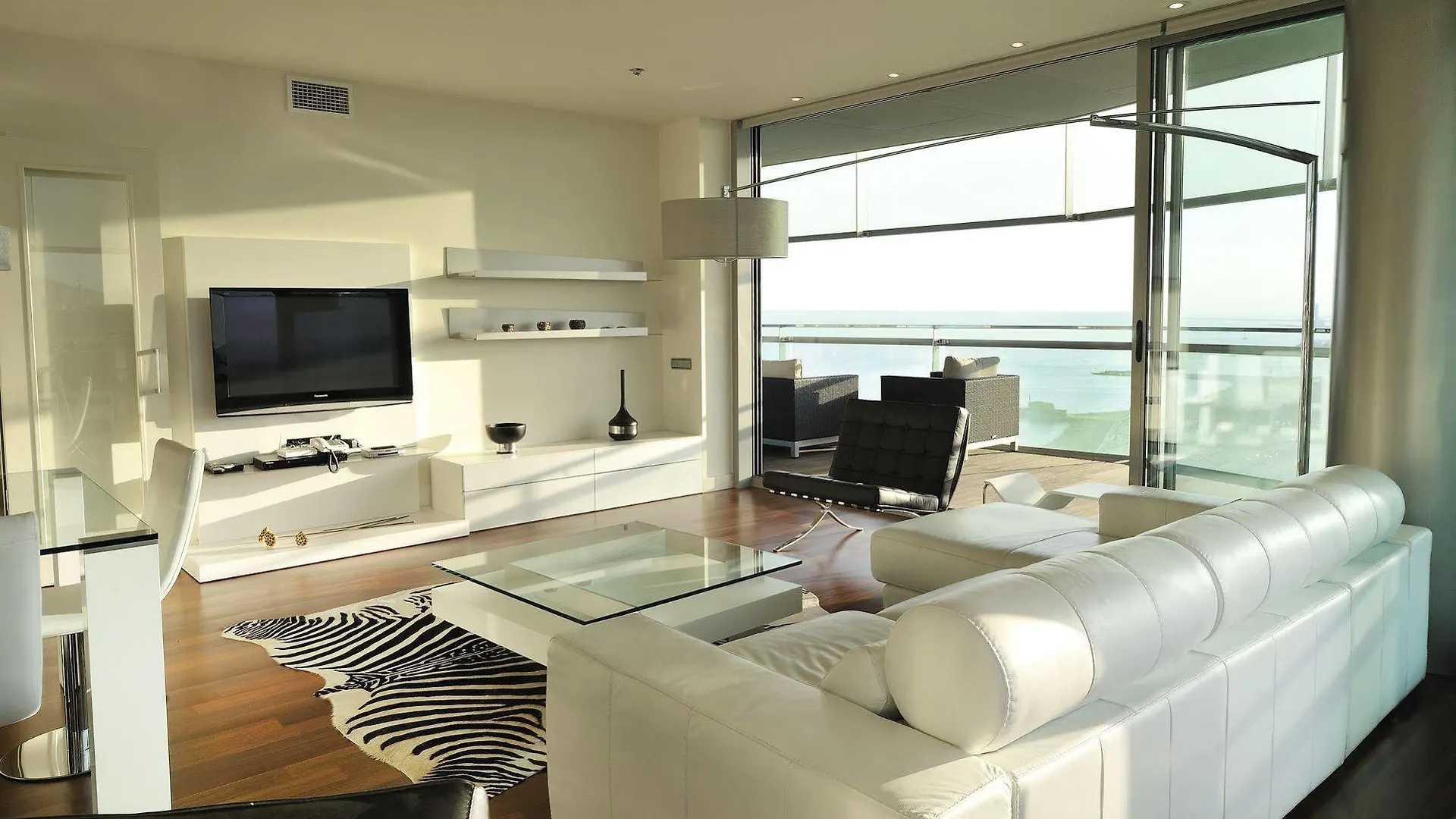 You Stylish Beach Apartments Barcelona 0*,