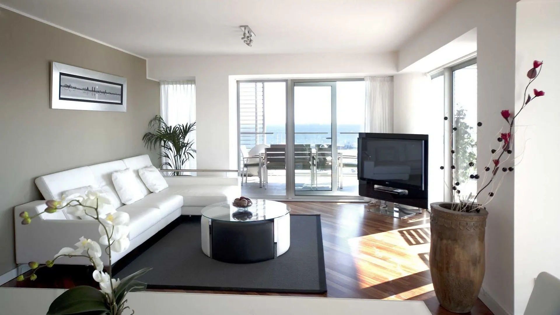 You Stylish Beach Apartments Barcelona