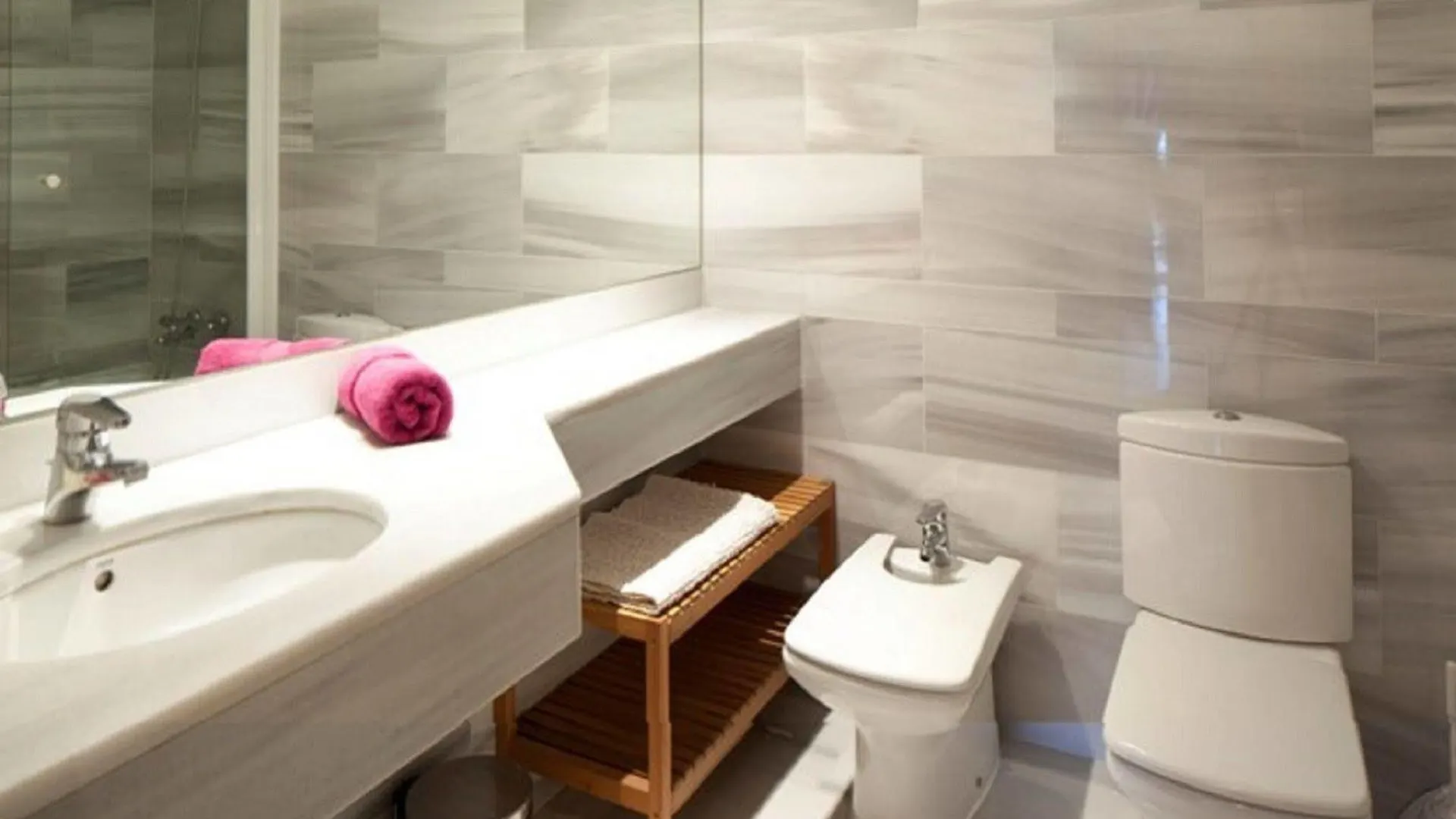 You Stylish Beach Apartments Barcelona Spain